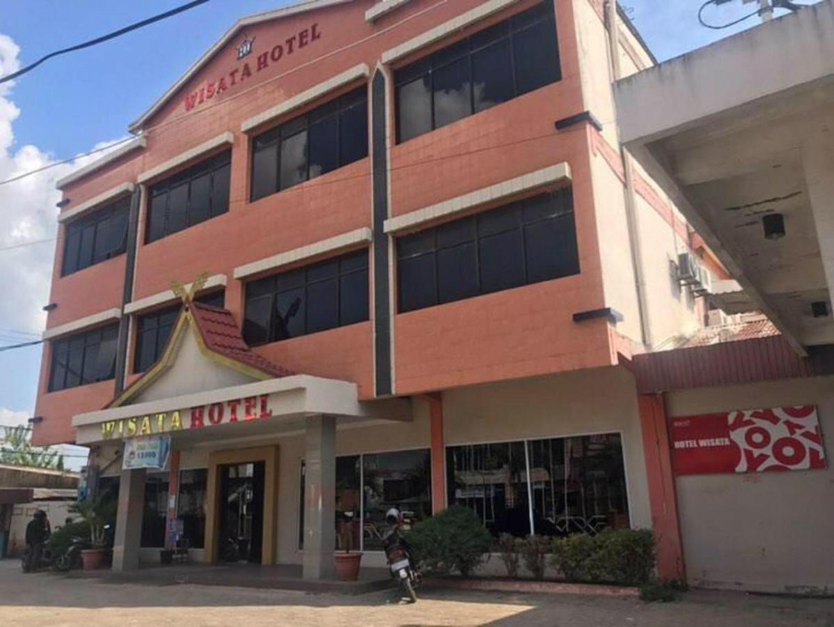דומאי Oyo 90697 Hotel Wisata מראה חיצוני תמונה