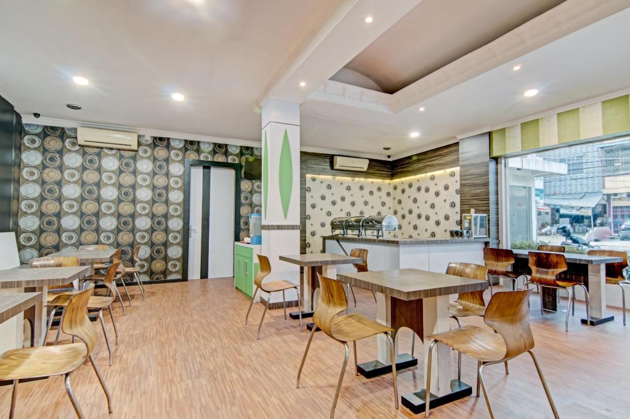 דומאי Oyo 90697 Hotel Wisata מראה חיצוני תמונה