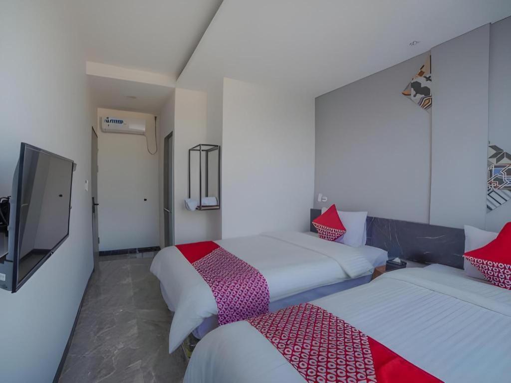 דומאי Oyo 90697 Hotel Wisata מראה חיצוני תמונה